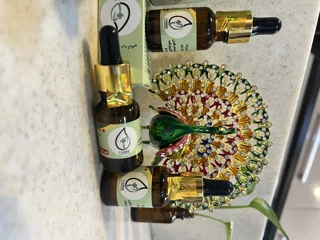 روغن ضد درد هلکسیر به همراه مکمل تقویت سیستم ایمنی بدن